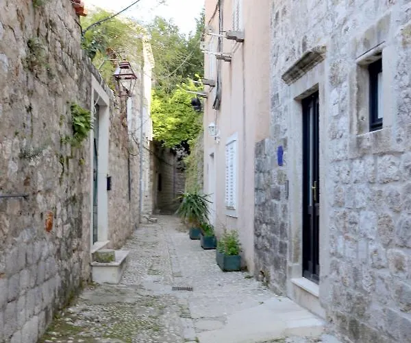 דירה Old Town Centar, Cozy And Quiet Modern דוברובניק