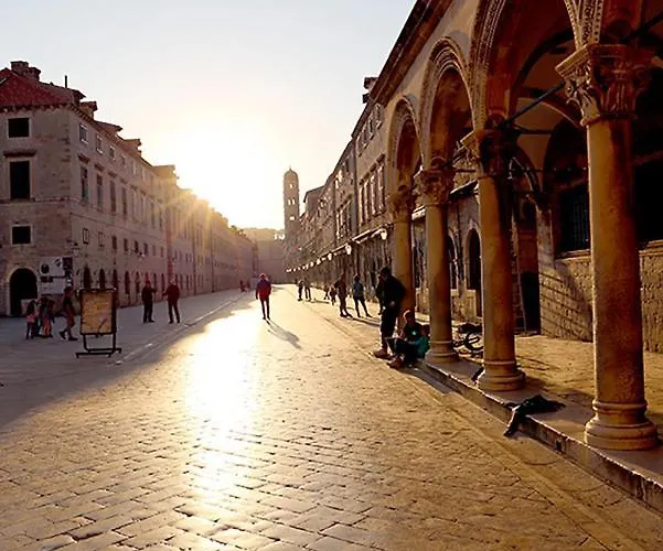 Old Town Centar, Cozy And Quiet Modern Apartamento *